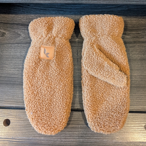 SET OF 3 Gloves/Mittens NWOT - Picture 6 of 8